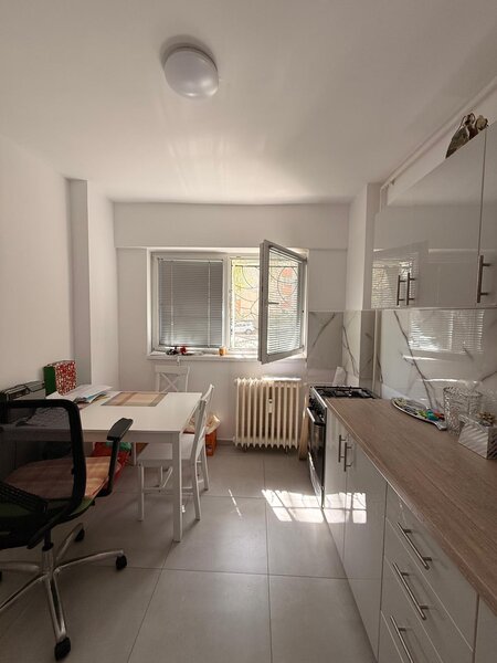 Basarabia x Bd Chisinau, 5 min. Arena Nationala si 15 min. Costin Georgian