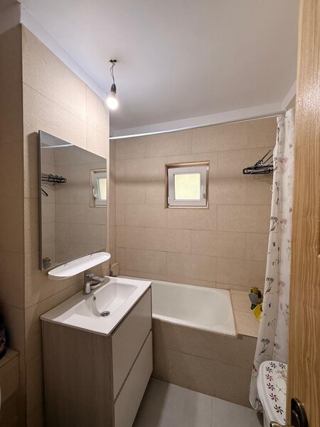 Basarabia x Bd Chisinau, 5 min. Arena Nationala si 15 min. Costin Georgian